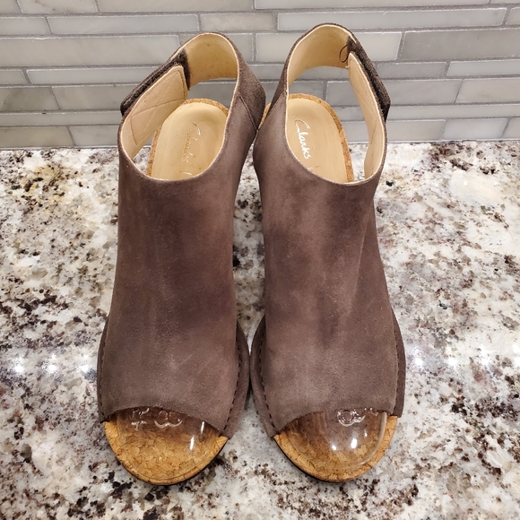 Clarks Cusion Suede Cork Wedges Slingback Women’s Sandals brown tupe new 8 - Picture 3 of 8